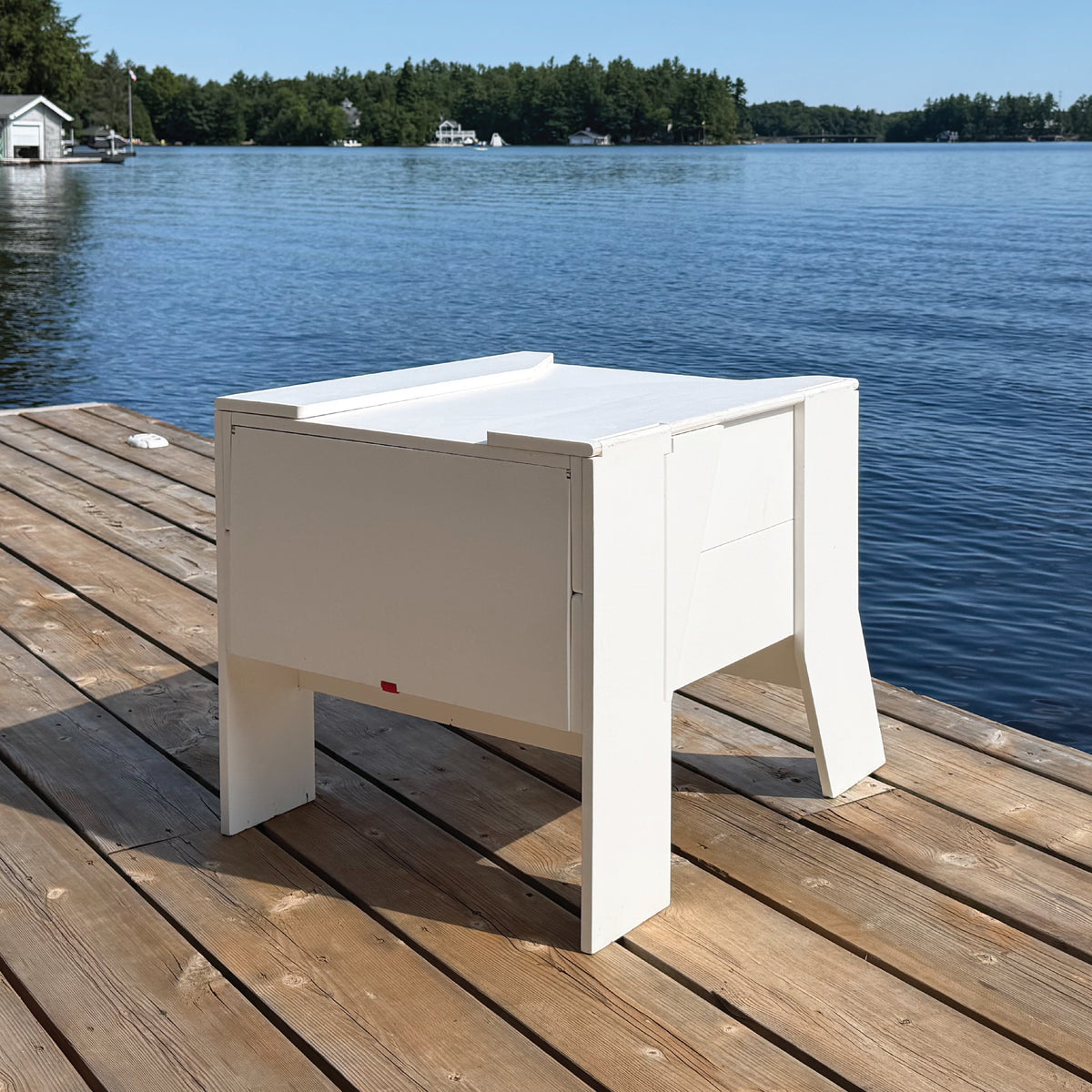 FOLDEN Club Chair
